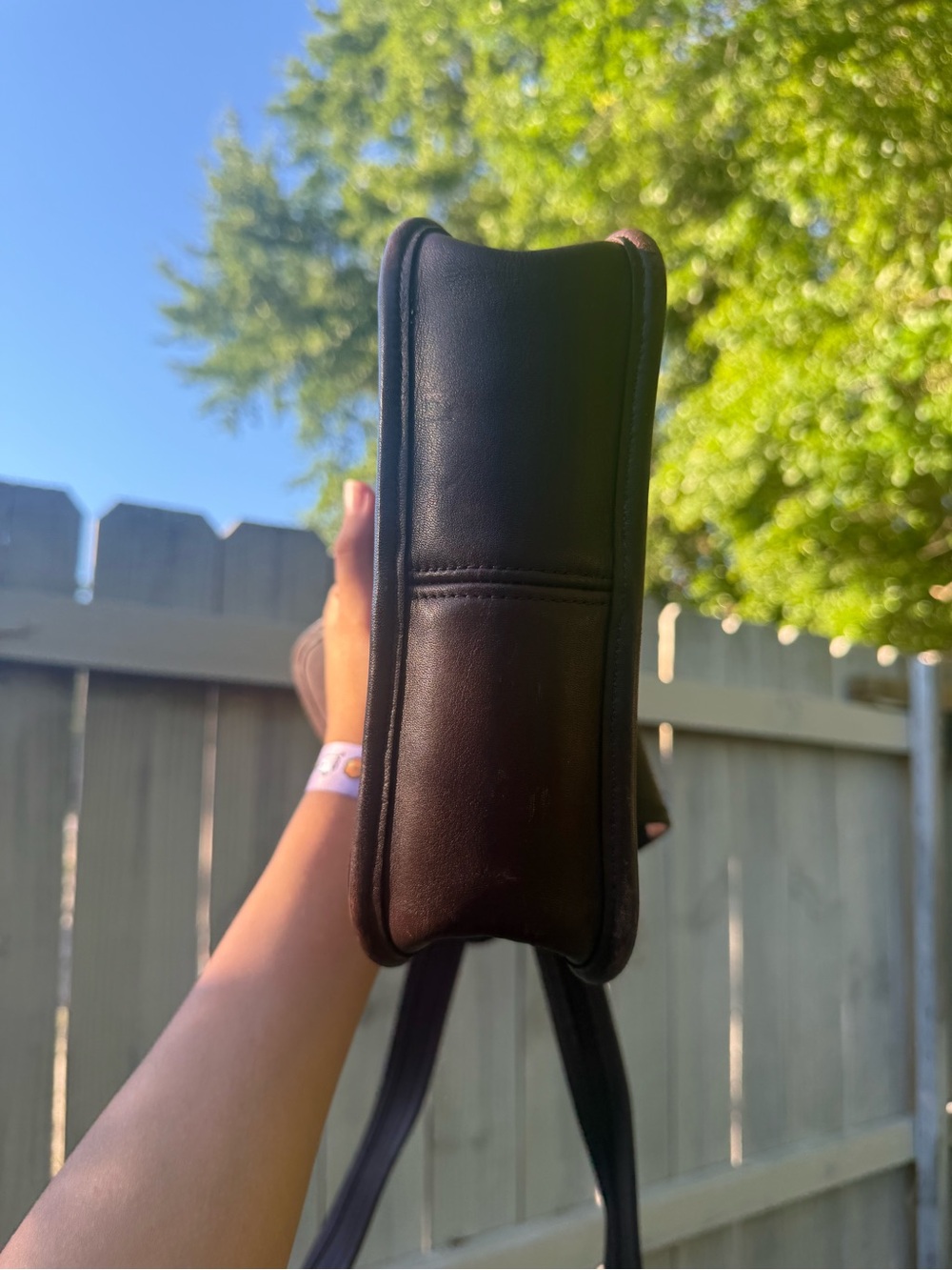 Coach vintage Leather Crossbody Bag - Picture 6 of 11